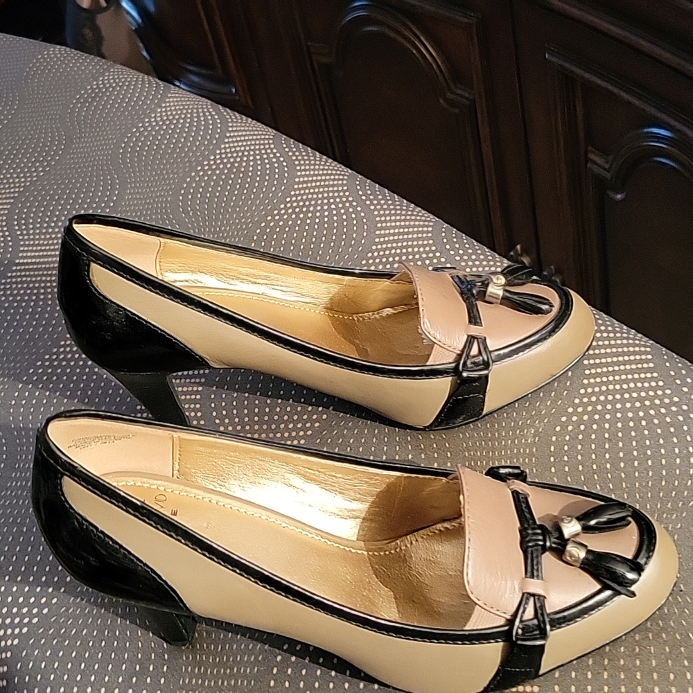 Brand new heels